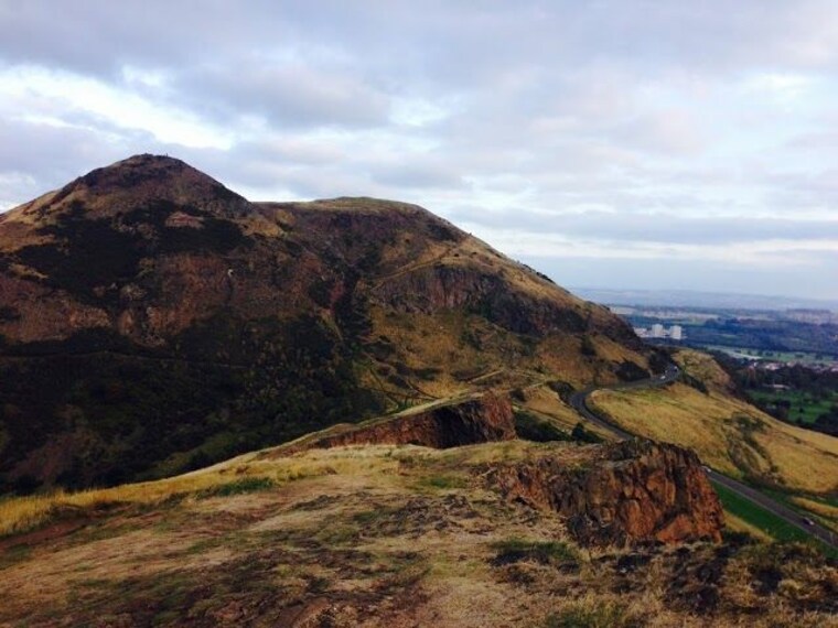 Hike to Arthur_s Seat-2